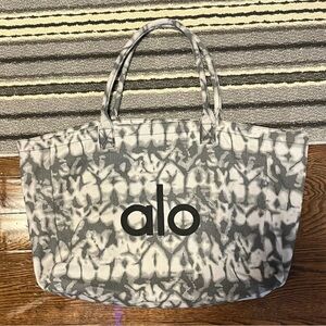 Alo Yoga Tie Dye Tote Bag - New Without Tag